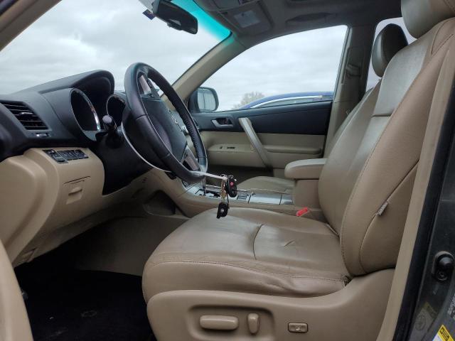 5TDBK3EH5CS127394 - 2012 TOYOTA HIGHLANDER BASE GRAY photo 7