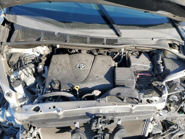 5TDKZ3DC2HS772576 - 2017 TOYOTA SIENNA LE TAN photo 11