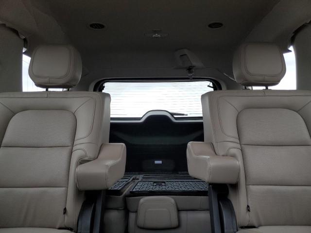 5LMJJ2NT5NEL14195 - 2022 LINCOLN NAVIGATOR BLACK photo 10