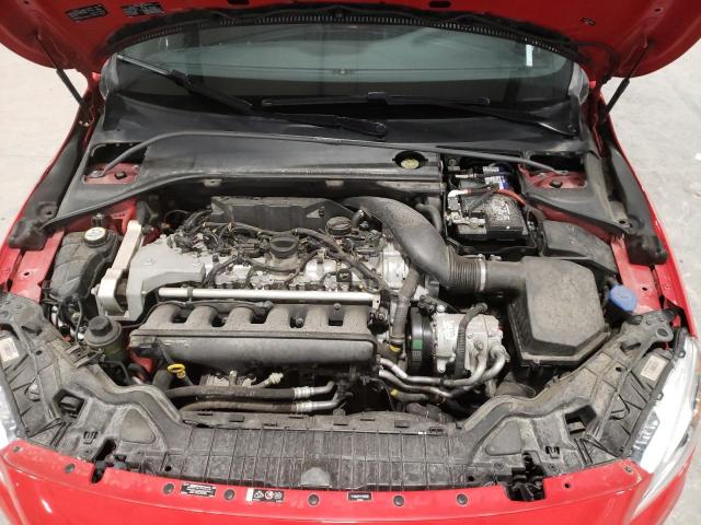 YV1902SP3F1262900 - 2015 VOLVO V60 R DESIGN RED photo 11