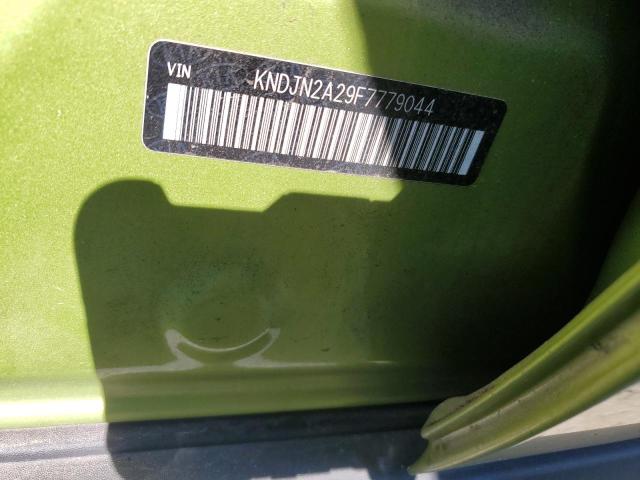 KNDJN2A29F7779044 - 2015 KIA SOUL GREEN photo 12