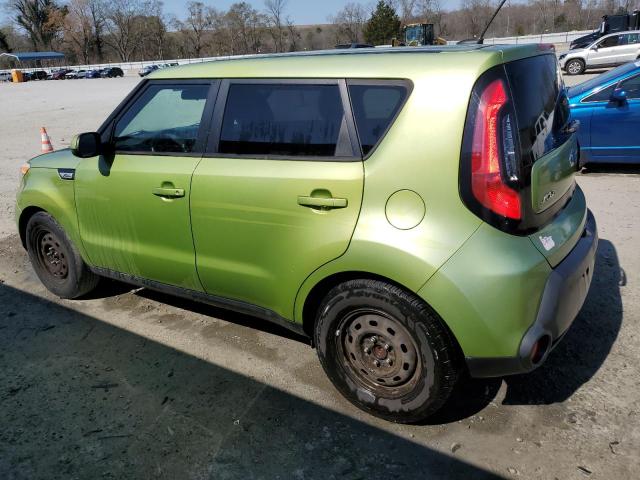 KNDJN2A29F7779044 - 2015 KIA SOUL GREEN photo 2