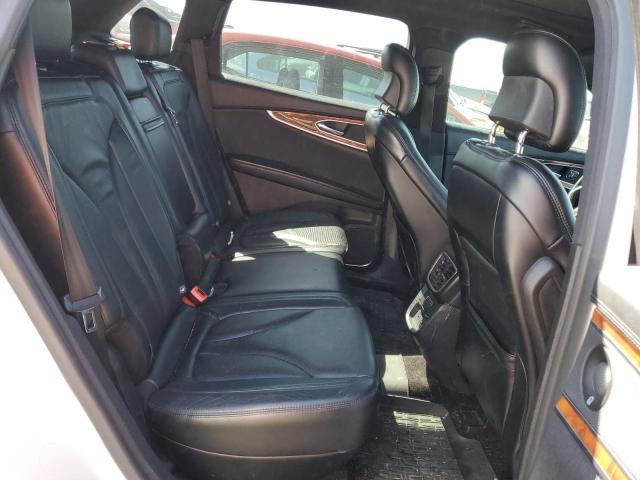 2LMTJ8LPXGBL52870 - 2016 LINCOLN MKX RESERVE Blanc photo 10