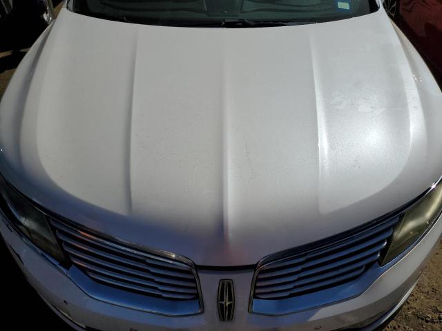 2LMTJ8LPXGBL52870 - 2016 LINCOLN MKX RESERVE Blanc photo 11