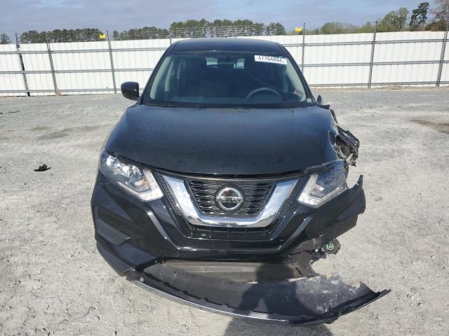 KNMAT2MT4JP609533 - 2018 NISSAN ROGUE S BLACK photo 5