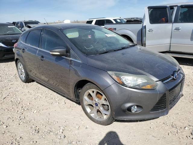 1FADP3N21EL413405 - 2014 FORD FOCUS TITANIUM GRAY photo 4