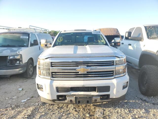 1GC4K1E82GF215810 - 2016 CHEVROLET SILVERADO K3500 HIGH COUNTRY WHITE photo 5