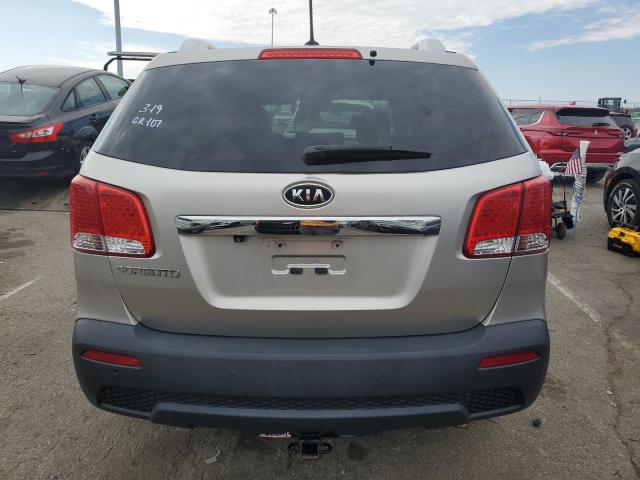 5XYKT3A6XDG367301 - 2013 KIA SORENTO LX SILVER photo 6