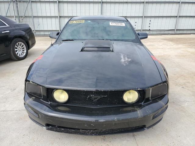 1ZVHT82H865217204 - 2006 FORD MUSTANG GT BLACK photo 5