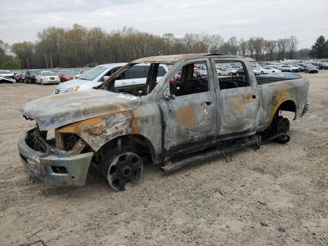 3C6UR5DJ6JG425153 - 2018 RAM 2500 SLT დამწვარი ფოტო 1