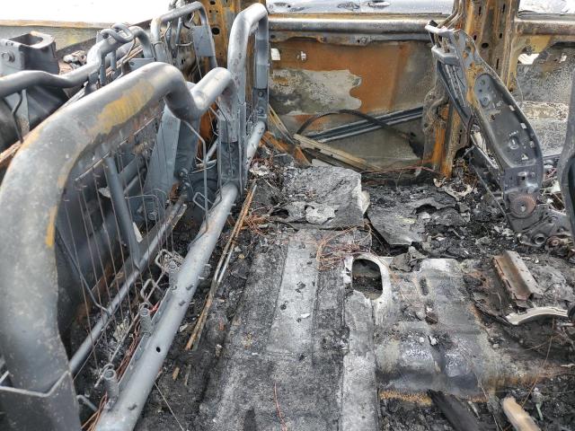 3C6UR5DJ6JG425153 - 2018 RAM 2500 SLT დამწვარი ფოტო 10