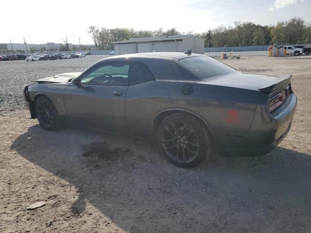 2C3CDZFJ4LH143463 - 2020 DODGE CHALLENGER R/T SCAT PACK GRAY photo 2