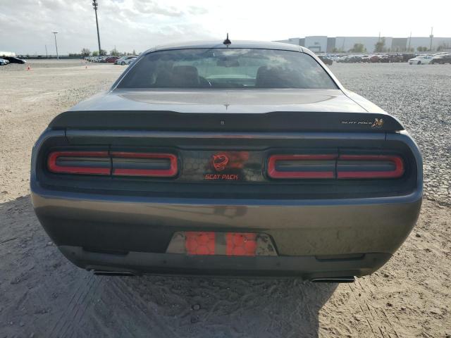 2C3CDZFJ4LH143463 - 2020 DODGE CHALLENGER R/T SCAT PACK GRAY photo 6