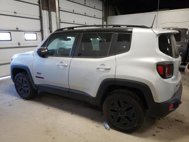 ZACCJBCB8JPG81992 - 2018 JEEP RENEGADE TRAILHAWK SILVER photo 2