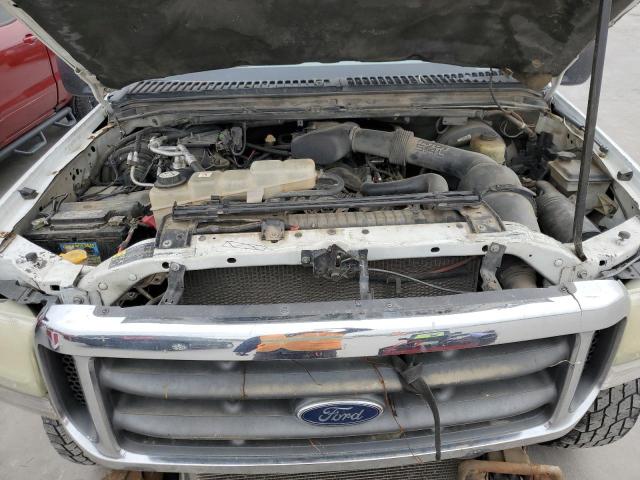 1FMNU40L32ED37243 - 2002 FORD EXCURSION XLT WHITE photo 11