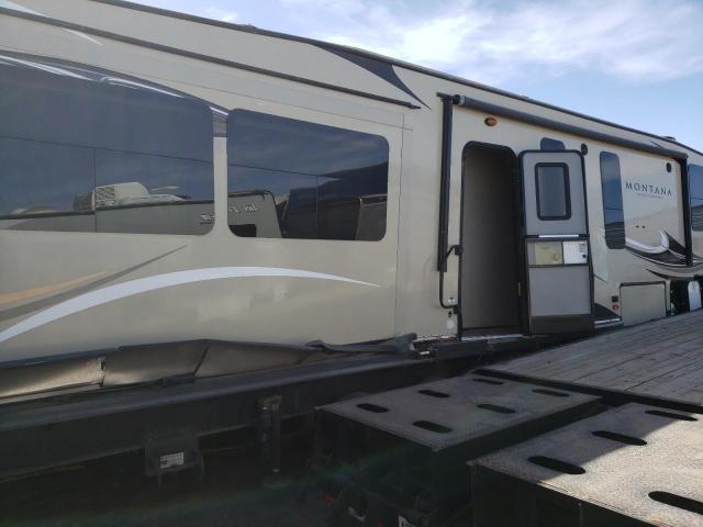 4YDF37026JA740253 - 2018 KEYSTONE MONTANA 米色 照片 9