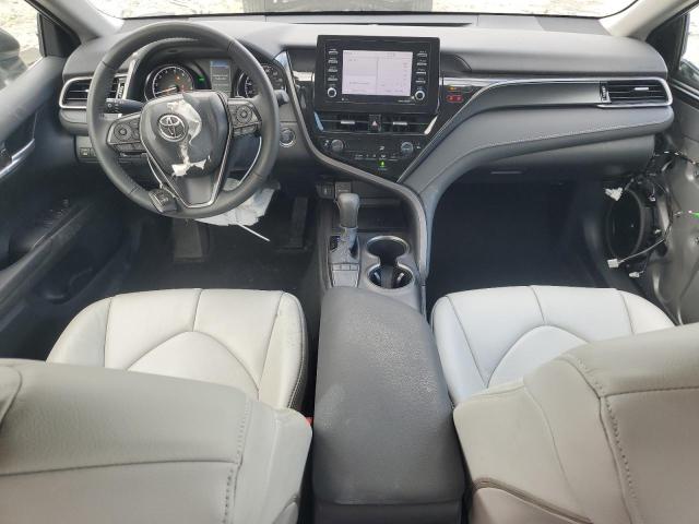 4T1T11AK5PU833100 - 2023 TOYOTA CAMRY SE NIGHT SHADE SILVER photo 8