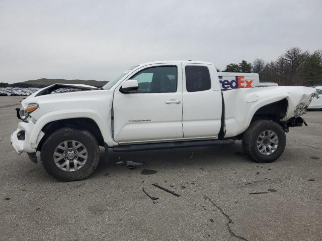 5TFSZ5AN4JX160087 - 2018 TOYOTA TACOMA ACCESS CAB WHITE photo 1