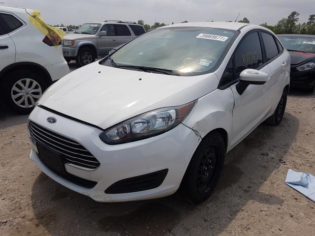 3FADP4AJ7FM141512 - 2015 FORD FIESTA S WHITE photo 2