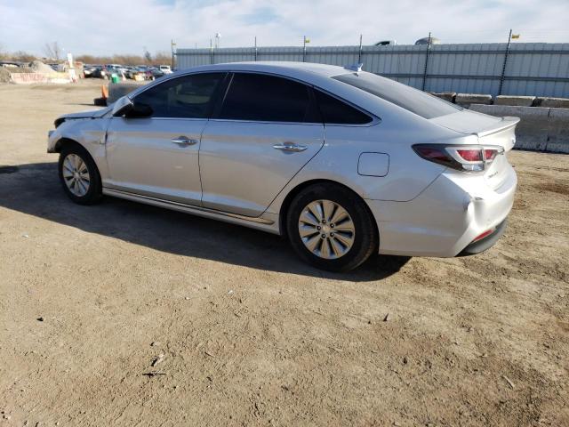 KMHE24L15GA025942 - 2016 HYUNDAI SONATA HYBRID SILVER photo 2