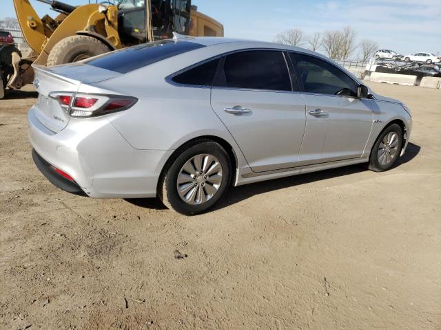 KMHE24L15GA025942 - 2016 HYUNDAI SONATA HYBRID SILVER photo 3