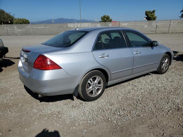 1HGCM56736A071443 - 2006 HONDA ACCORD EX SILVER photo 3