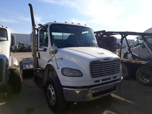 1FUBCYBS8BHAZ7865 - 2011 FREIGHTLINER M2 106 MEDIUM DUTY WHITE photo 1