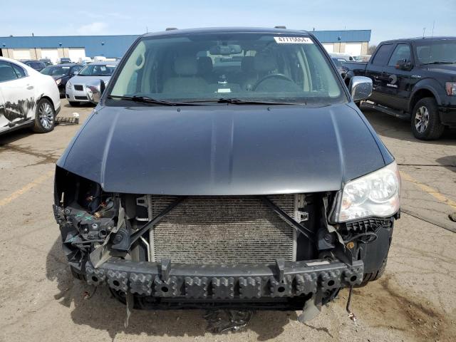 2C4RC1CG7CR413430 - 2012 CHRYSLER TOWN & COU TOURING L GRAY photo 5