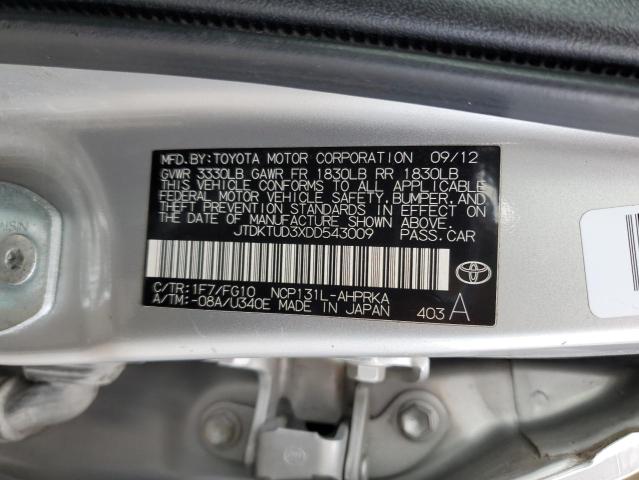 JTDKTUD3XDD543009 - 2013 TOYOTA YARIS SILVER photo 12