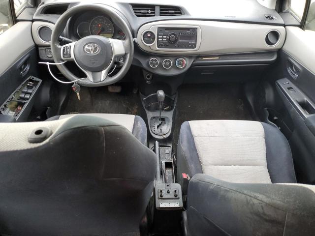 JTDKTUD3XDD543009 - 2013 TOYOTA YARIS SILVER photo 8