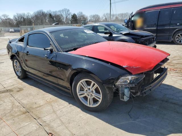 1ZVBP8CF3D5233301 - 2013 FORD MUSTANG GT BLACK photo 4