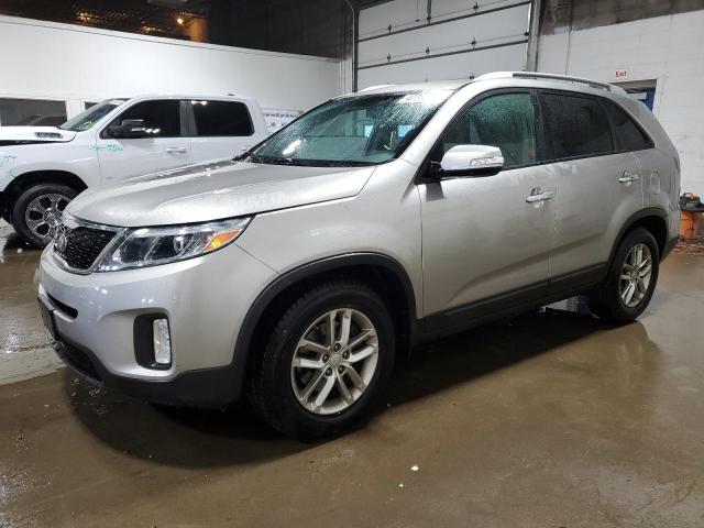 5XYKT4A64FG575019 - 2015 KIA SORENTO LX SILVER photo 1