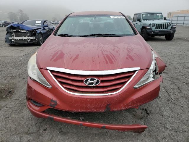 5NPEB4AC1DH596714 - 2013 HYUNDAI SONATA GLS RED photo 5