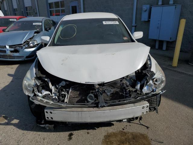 1N4AL3AP5DN544551 - 2013 NISSAN ALTIMA 2.5 WHITE photo 5