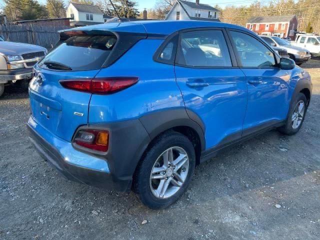 KM8K1CAA8JU101050 - 2018 HYUNDAI KONA SE BLUE photo 4