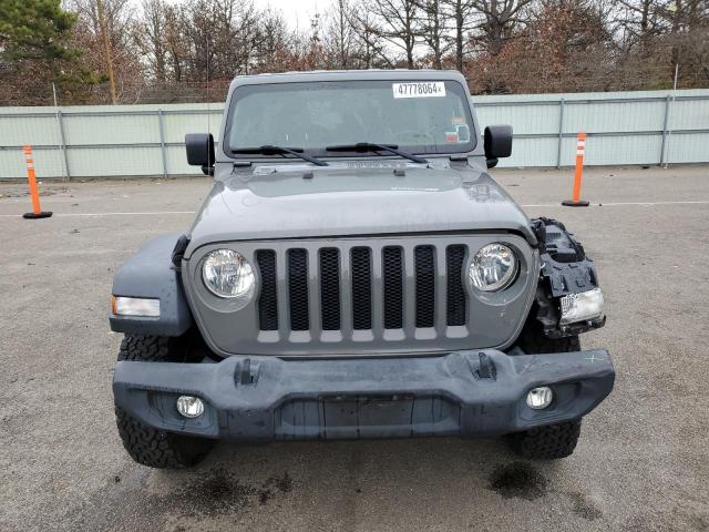 1C4HJXDG8JW223532 - 2018 JEEP WRANGLER U SPORT GRAY photo 5