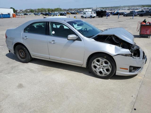 3FAHP0HA8AR371989 - 2010 FORD FUSION SE SILVER photo 4