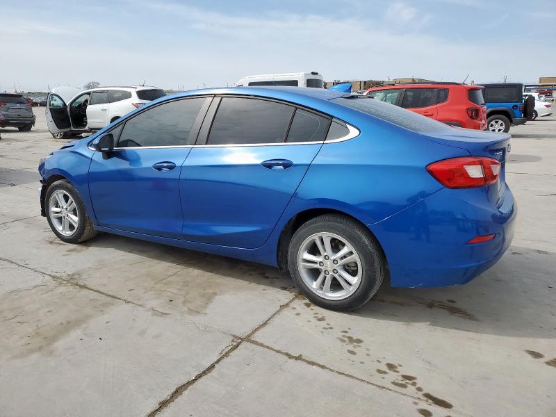 1G1BE5SMXJ7240844 - 2018 CHEVROLET CRUZE LT BLUE photo 2