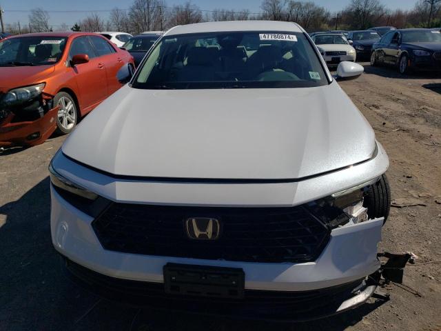 1HGCY1F21RA024059 - 2024 HONDA ACCORD LX WHITE photo 5