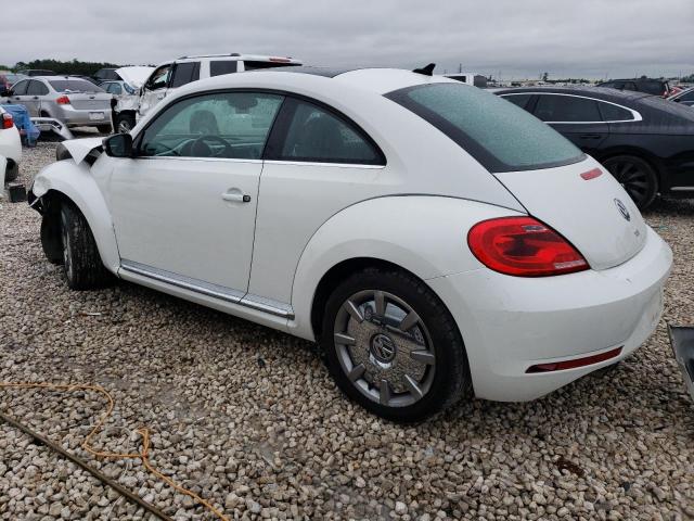 3VWJL7AT7EM655769 - 2014 VOLKSWAGEN BEETLE WHITE photo 2