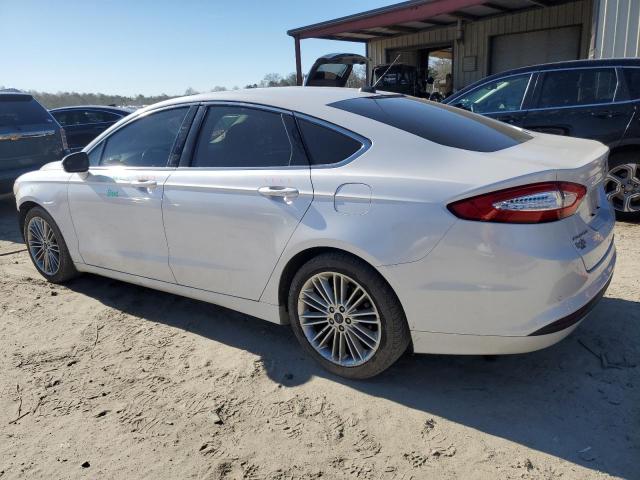 3FA6P0HD0ER282408 - 2014 FORD FUSION SE WHITE photo 2