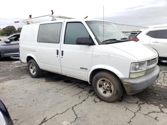 1GCDM19W21B151561 - 2001 CHEVROLET ASTRO CARG WHITE photo 4