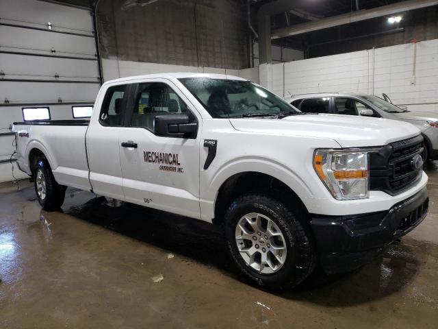 1FTFX1E53MKD02019 - 2021 FORD F150 SUPER CAB WHITE photo 4