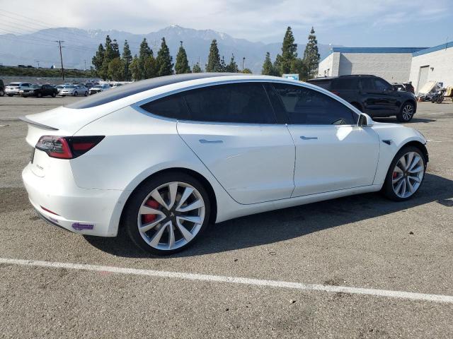 5YJ3E1EB6KF413656 - 2019 TESLA MODEL 3 WHITE photo 3