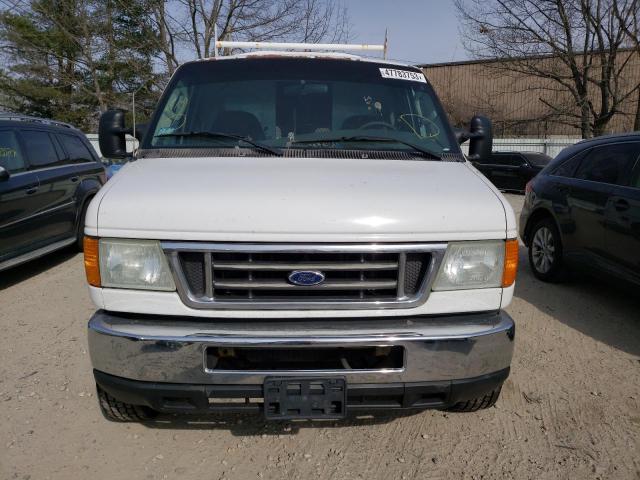 1FDSE35L17DA47549 - 2007 FORD ECONOLINE E350 SUPER DUTY CUTAWAY VAN WHITE photo 5