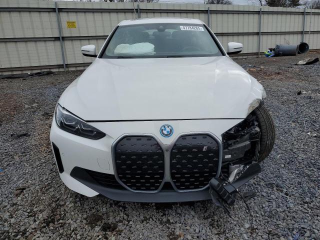 WBY43AW0XPFP66619 - 2023 BMW I4 EDRIVE 35 WHITE photo 5