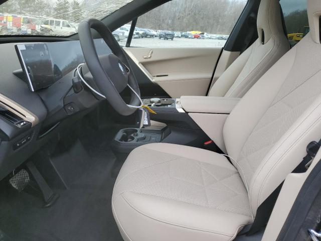 WB523CF09SCU44676 - 2025 BMW IX XDRIVE50 WHITE photo 7