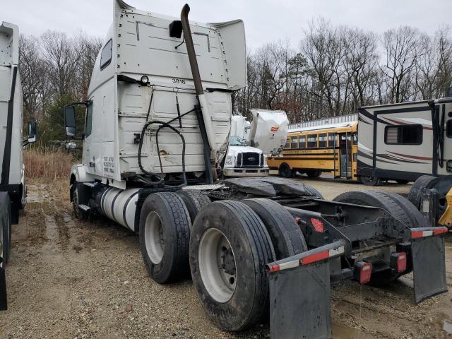 4V4NC9EH2DN140340 - 2013 VOLVO VN VNL WHITE photo 3