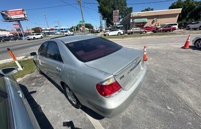 4T1BE32K76U725408 - 2006 TOYOTA CAMRY LE SILVER photo 3