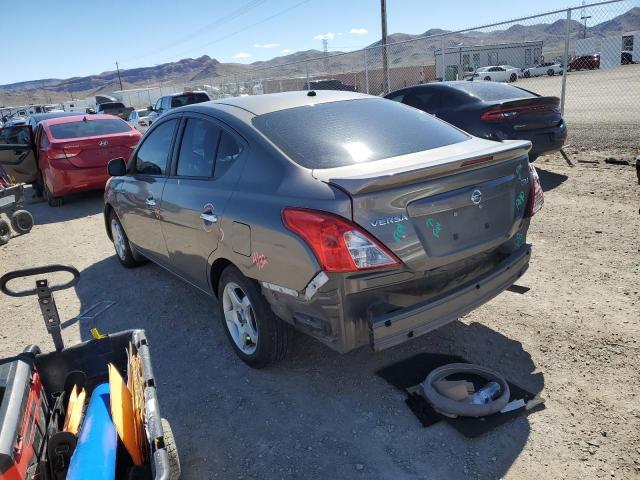 3N1CN7APXDL883300 - 2013 NISSAN VERSA S GREEN photo 2